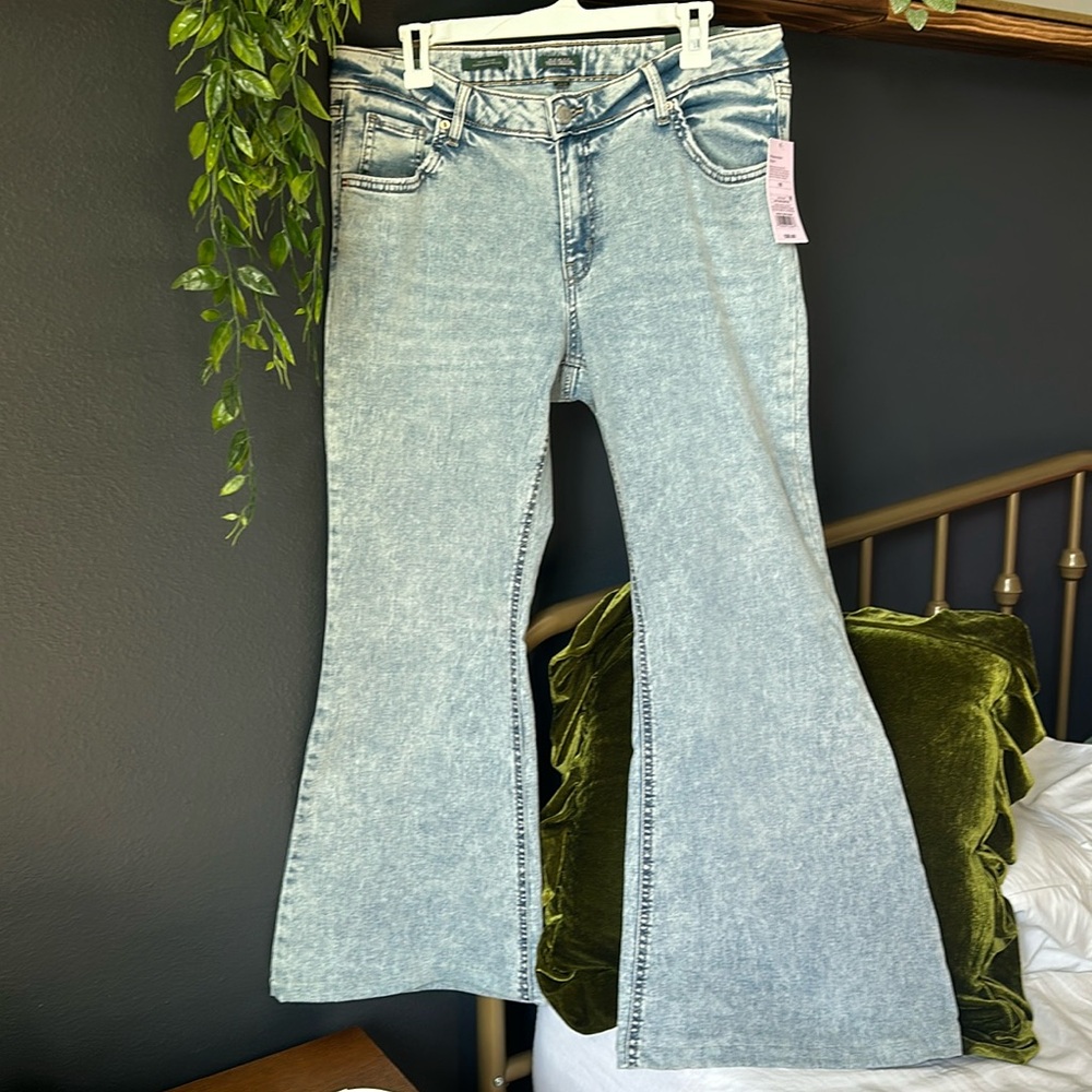 Wild Fable High Rise Flare Jeans NWT (hemmed)
